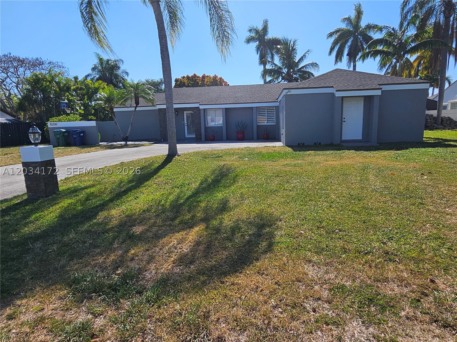 WEITZER SHAUNA MEADOWS SE - Residential Lease