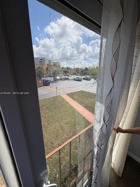 SOUTH WINDS CONDO WEST - Residential