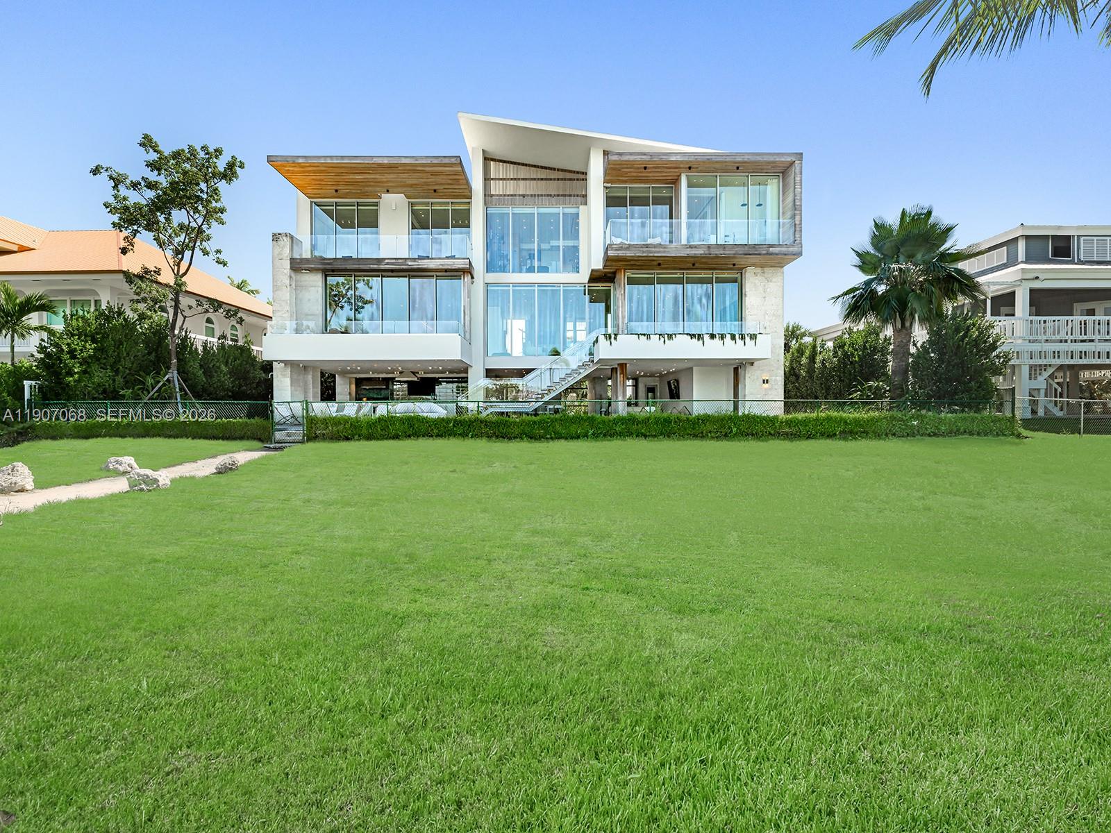 PORT ANTIGUA PLAT NO 2 - Residential