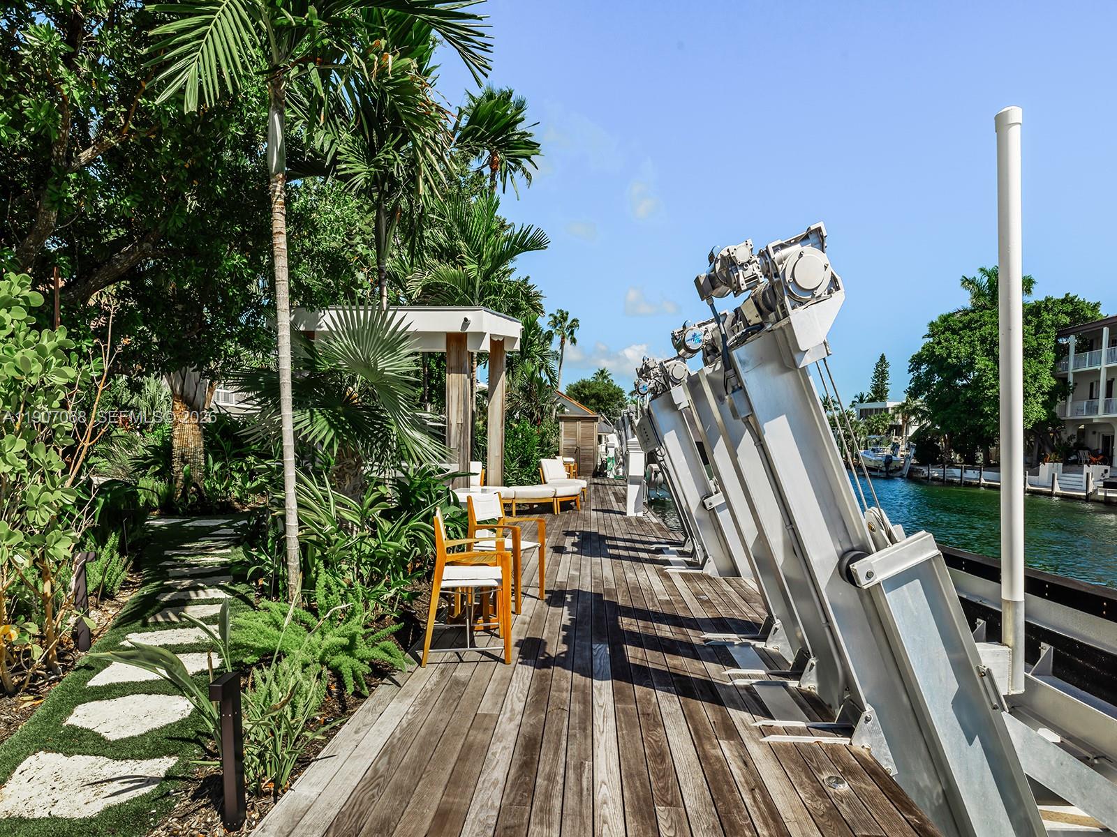 PORT ANTIGUA PLAT NO 2 - Residential