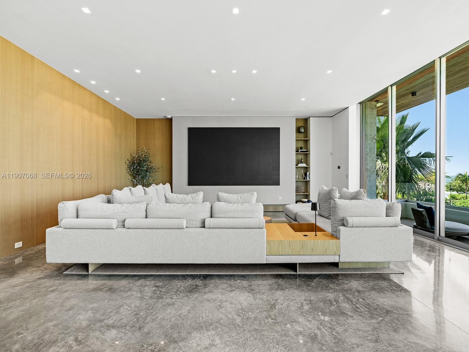 PORT ANTIGUA PLAT NO 2 - Residential