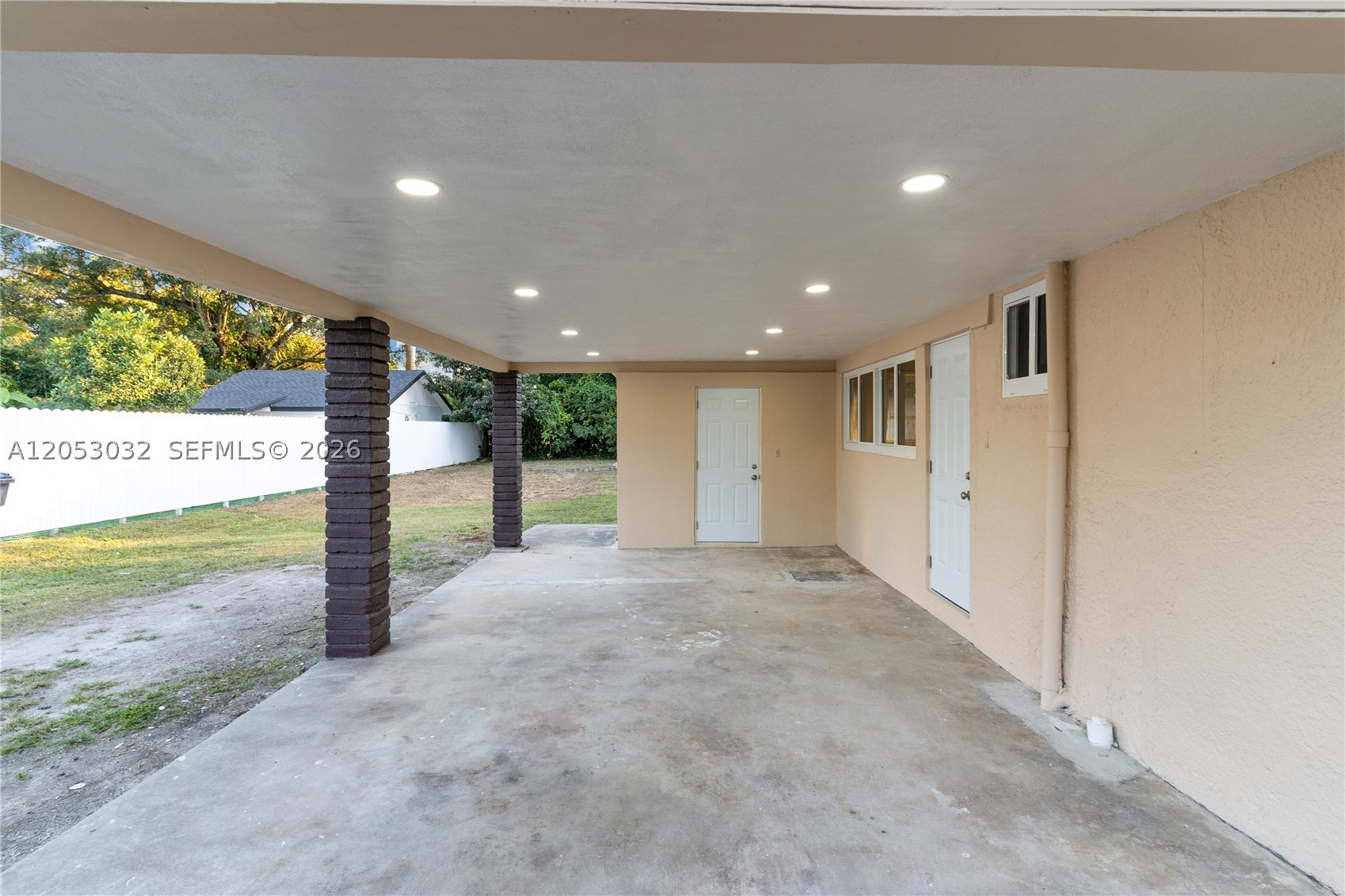 TOWN OF FLORIDA CITY - Residential