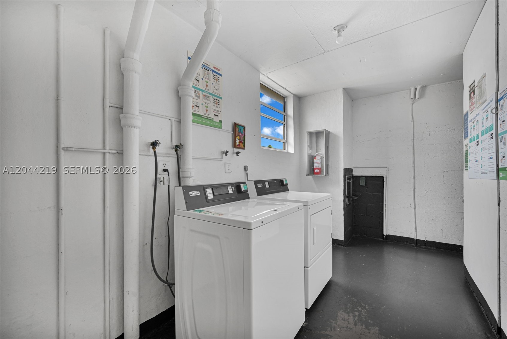 LAKE PARK CONDO NO 1 - BL - Residential