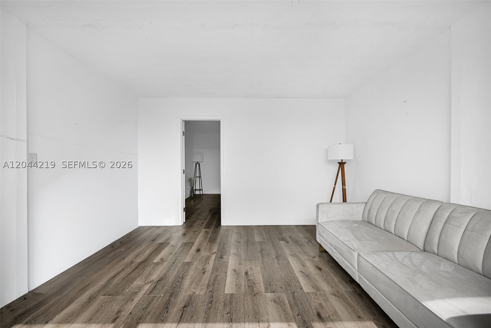 LAKE PARK CONDO NO 1 - BL - Residential