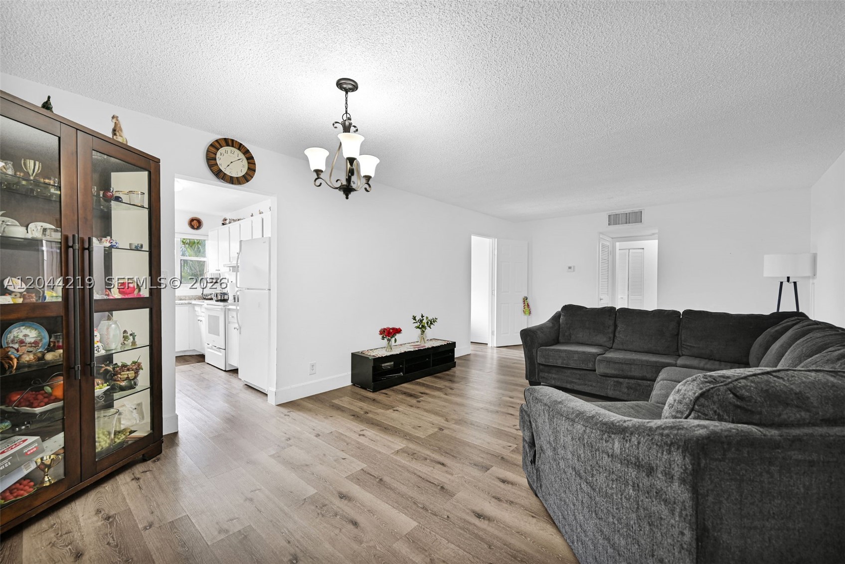 LAKE PARK CONDO NO 1 - BL - Residential