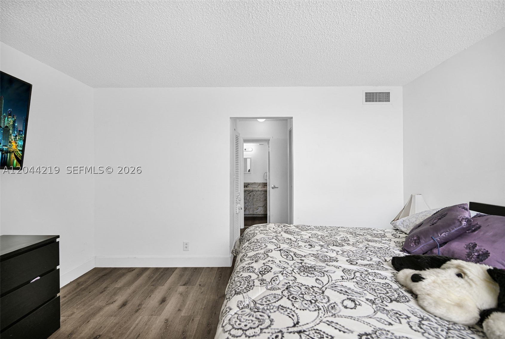 LAKE PARK CONDO NO 1 - BL - Residential