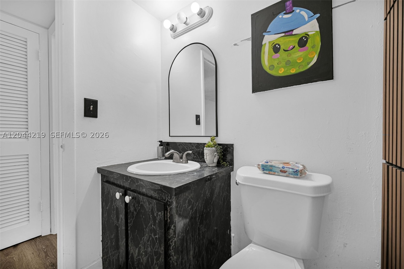 LAKE PARK CONDO NO 1 - BL - Residential
