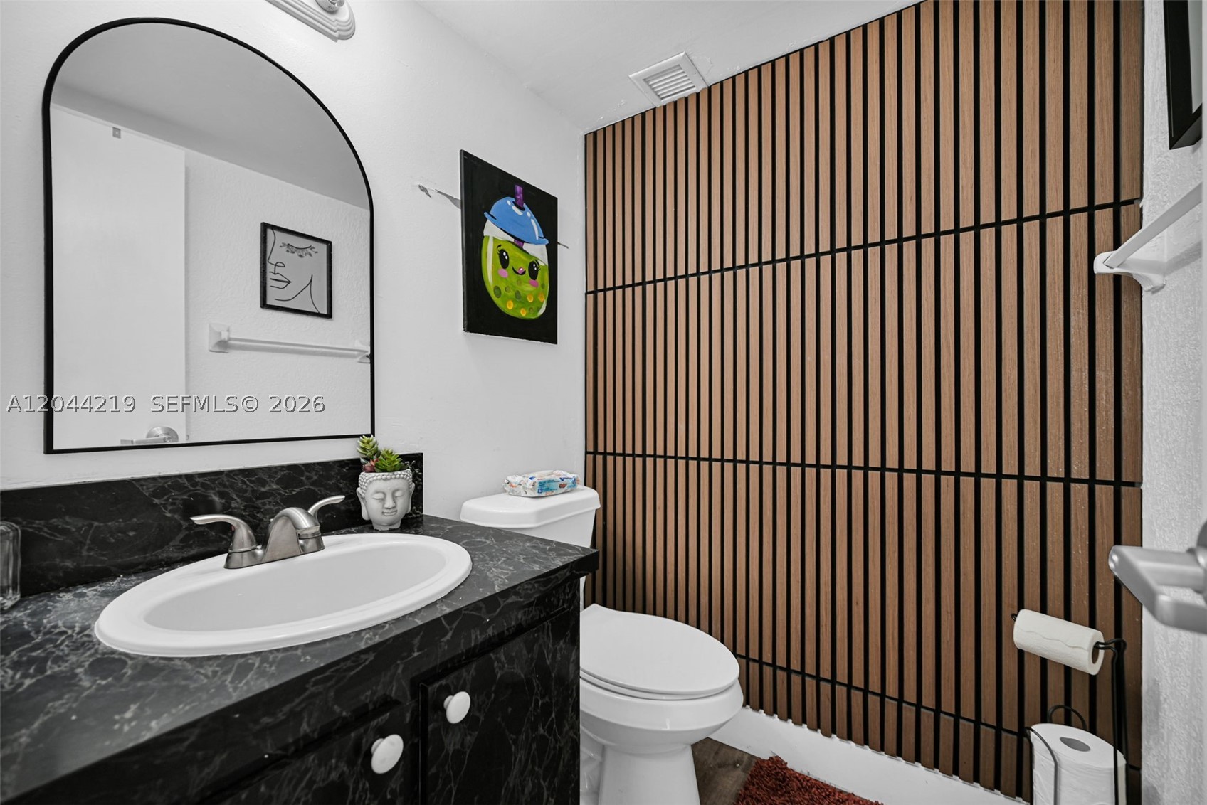 LAKE PARK CONDO NO 1 - BL - Residential