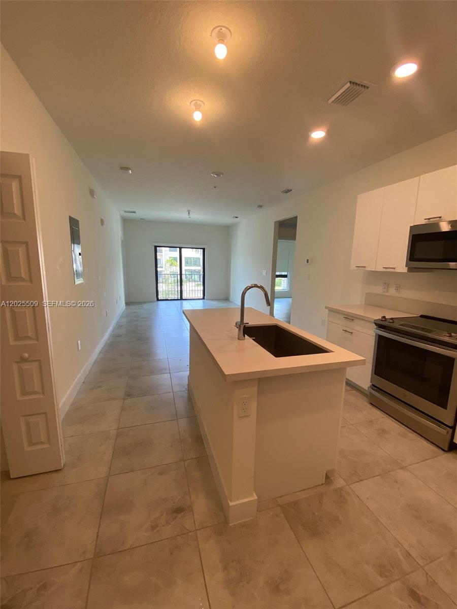 URBANA AT THE RESIDENCES C - Residential Lease