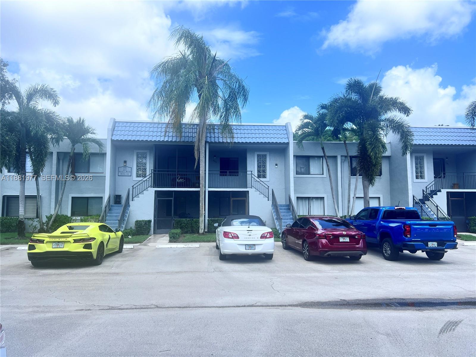 GARDENS AT BONAVENTURE 14 - Residential