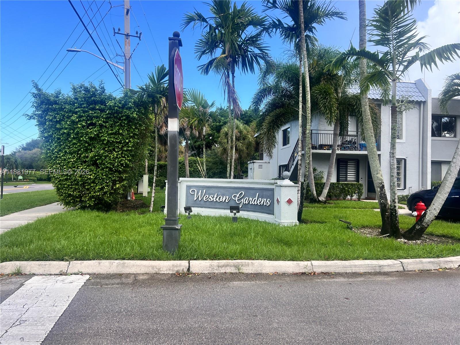 GARDENS AT BONAVENTURE 14 - Residential