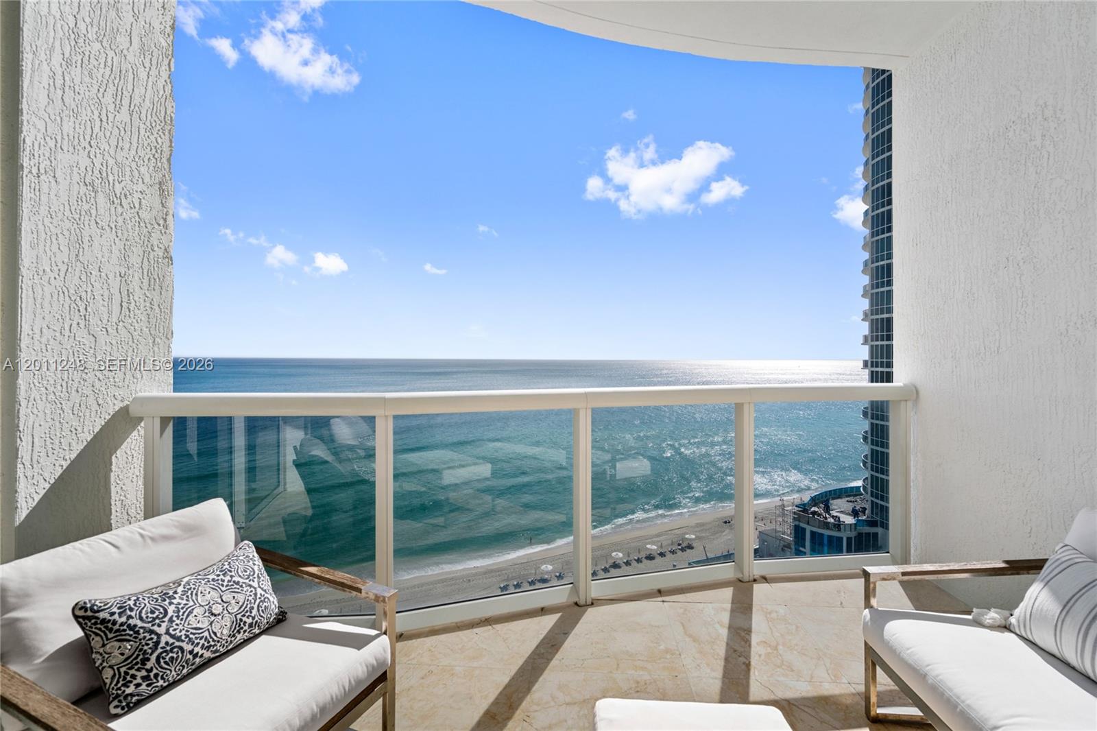 TRUMP TOWER II CONDO - Residential