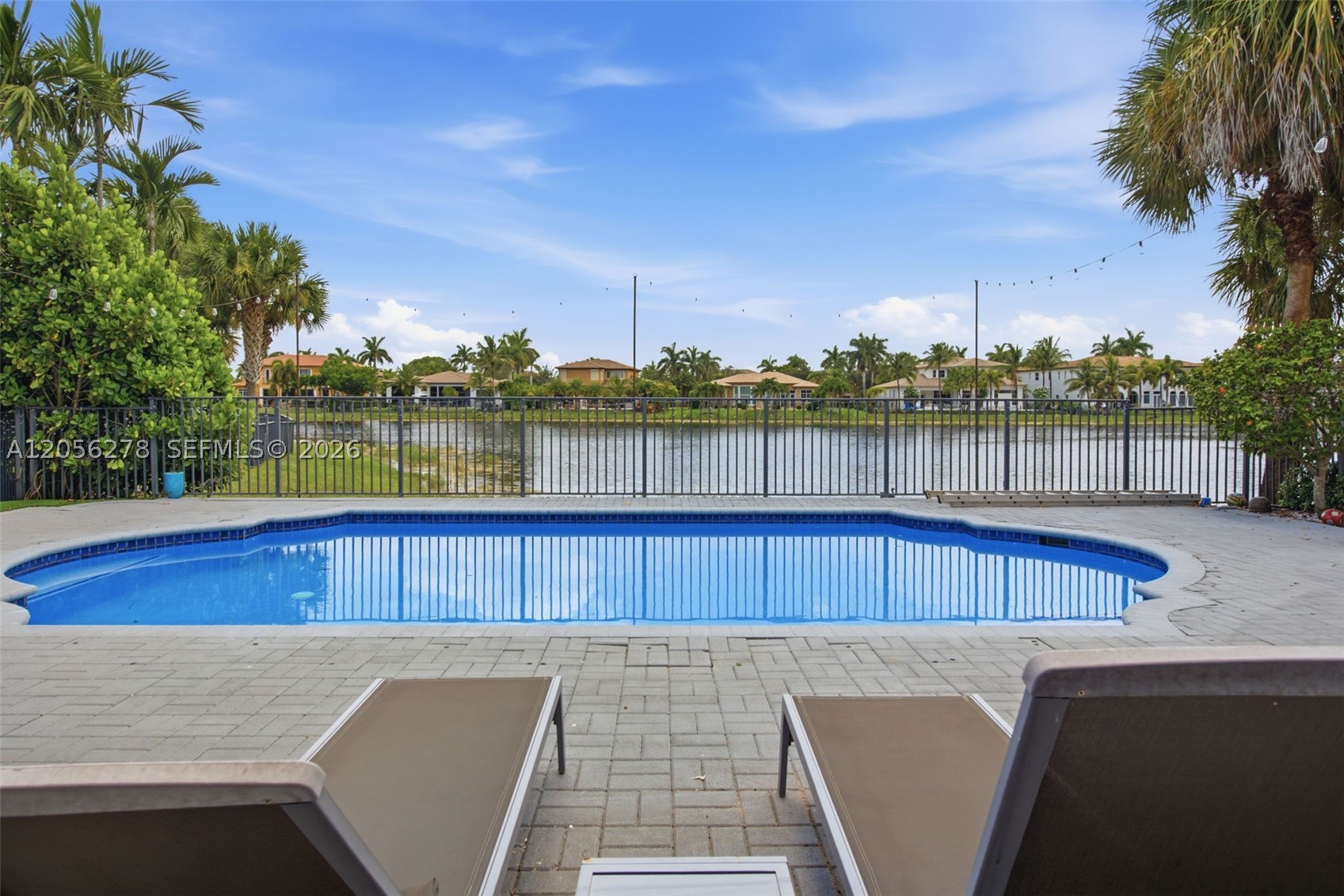 HERON BAY NORTHEAST - Residential