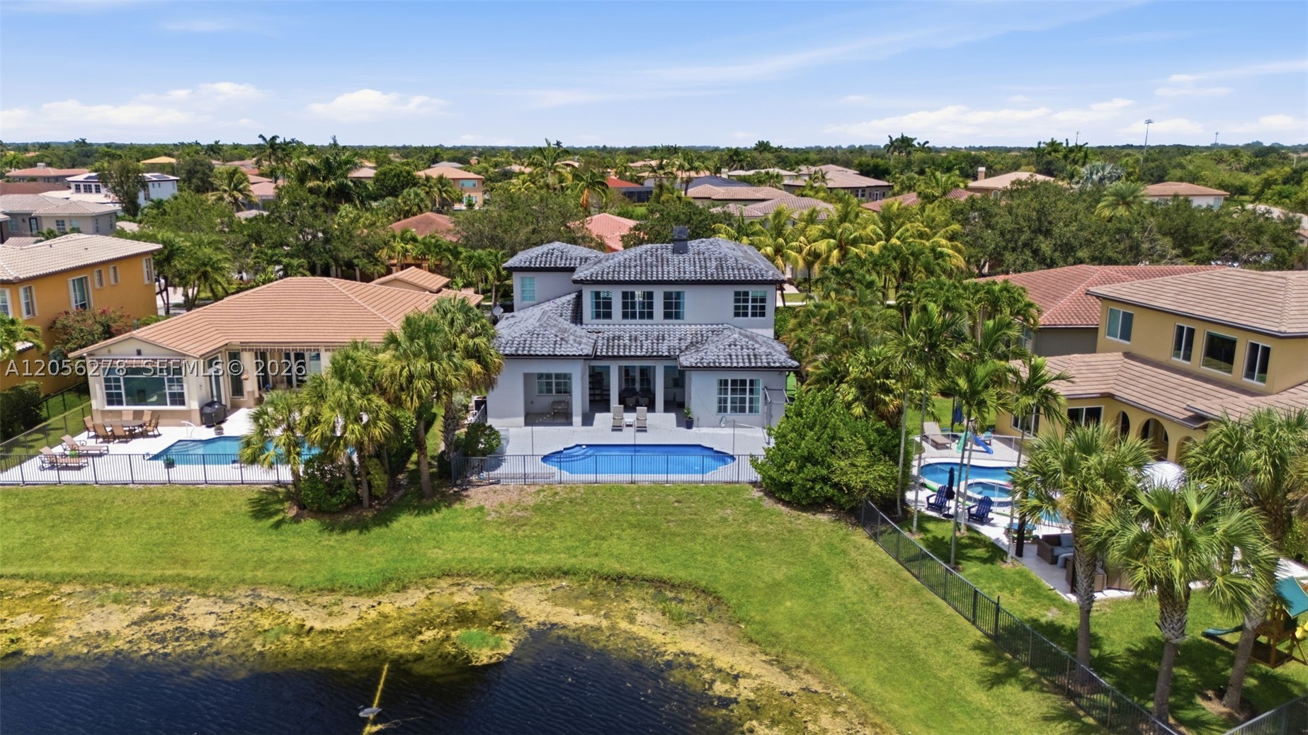 HERON BAY NORTHEAST - Residential