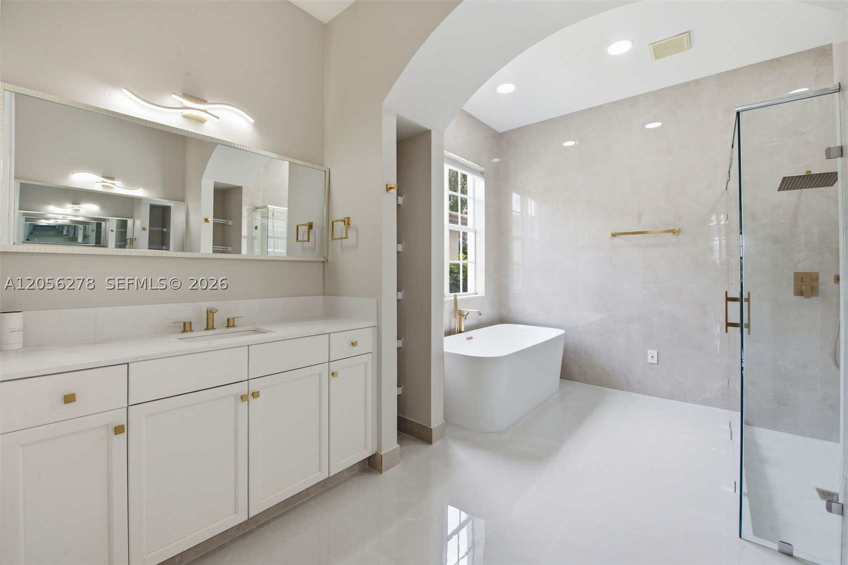 HERON BAY NORTHEAST - Residential