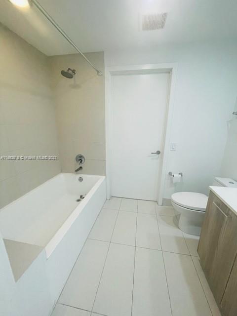 PARAISO BAYVIEWS CONDO - Residential Lease