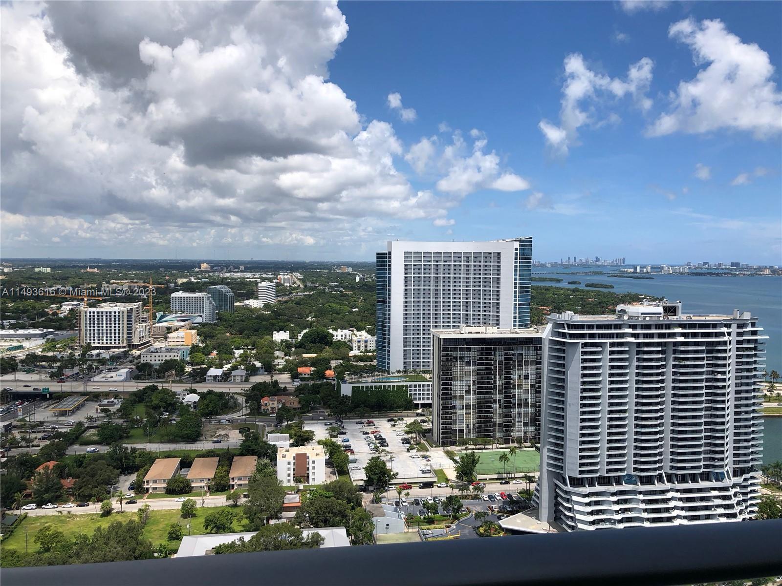 PARAISO BAYVIEWS CONDO - Residential Lease