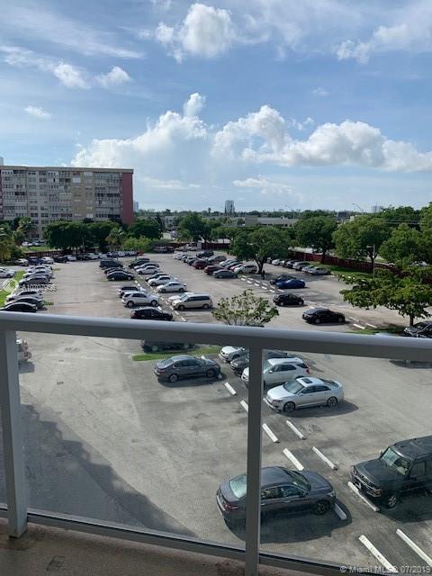 BUCKLEY TOWERS CONDO - EA - Residential