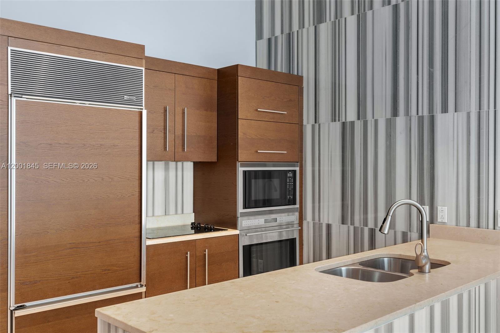 ICONBRICKELL CONDO NO 1 - Residential