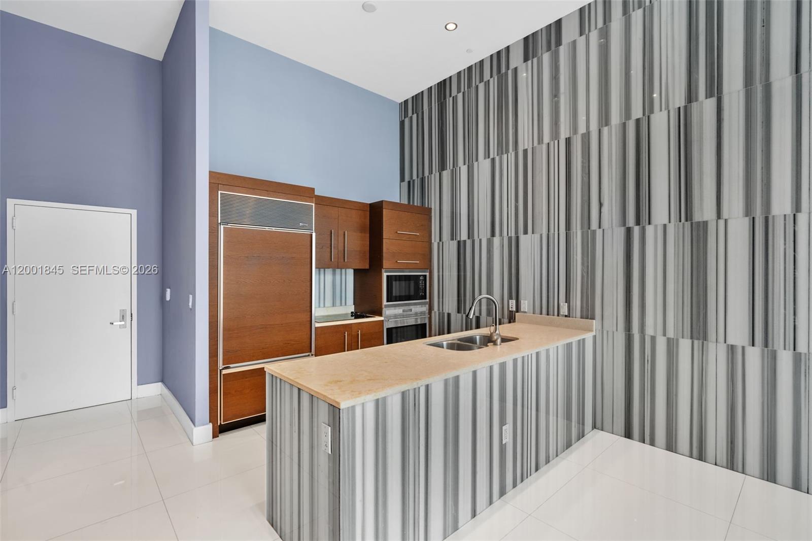 ICONBRICKELL CONDO NO 1 - Residential