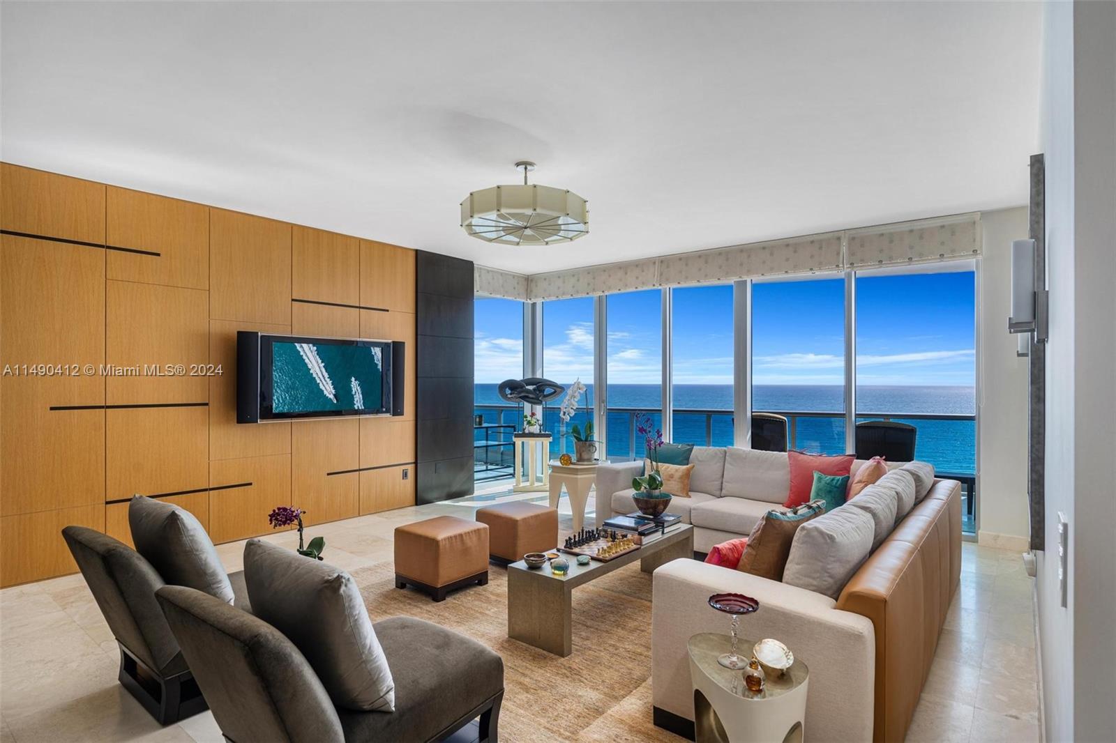 THE RESIDENCES AT THE BAT - Residential