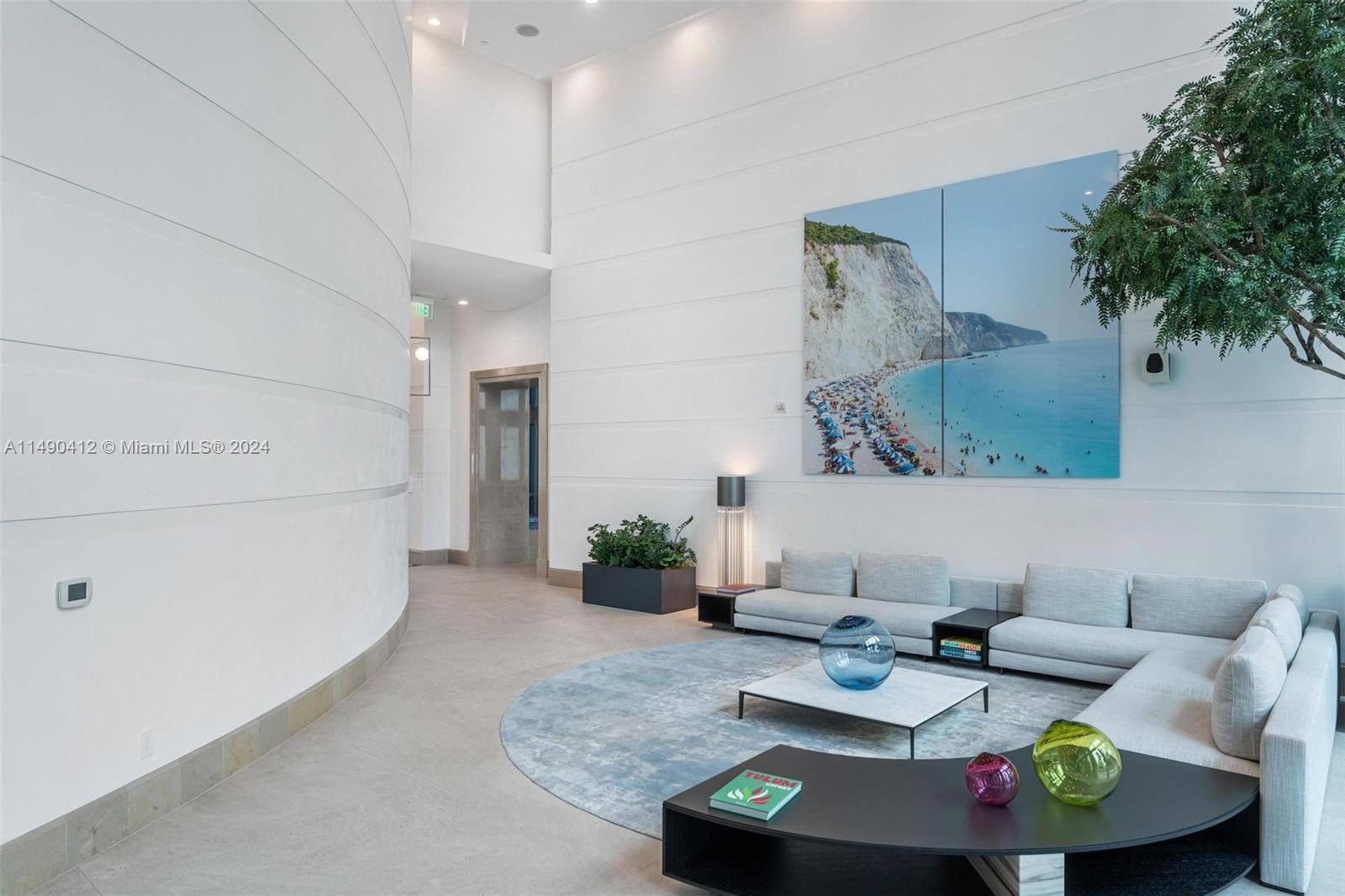 THE RESIDENCES AT THE BAT - Residential