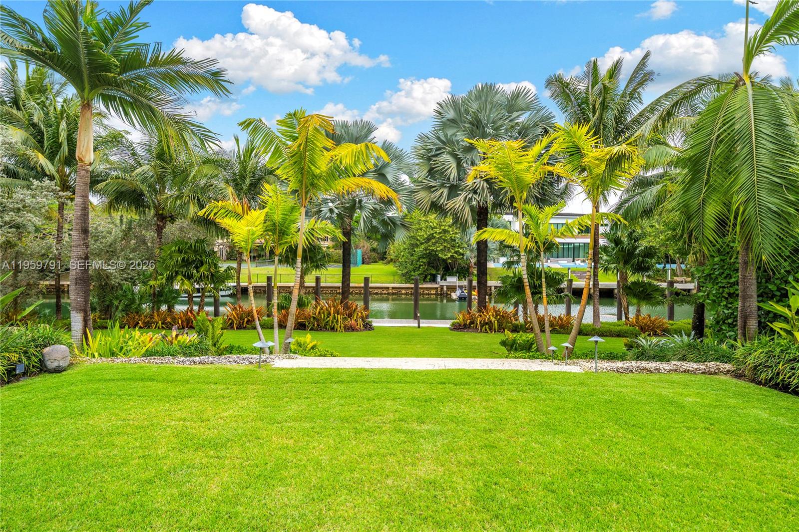 GABLES ESTATES NO 3 - Residential