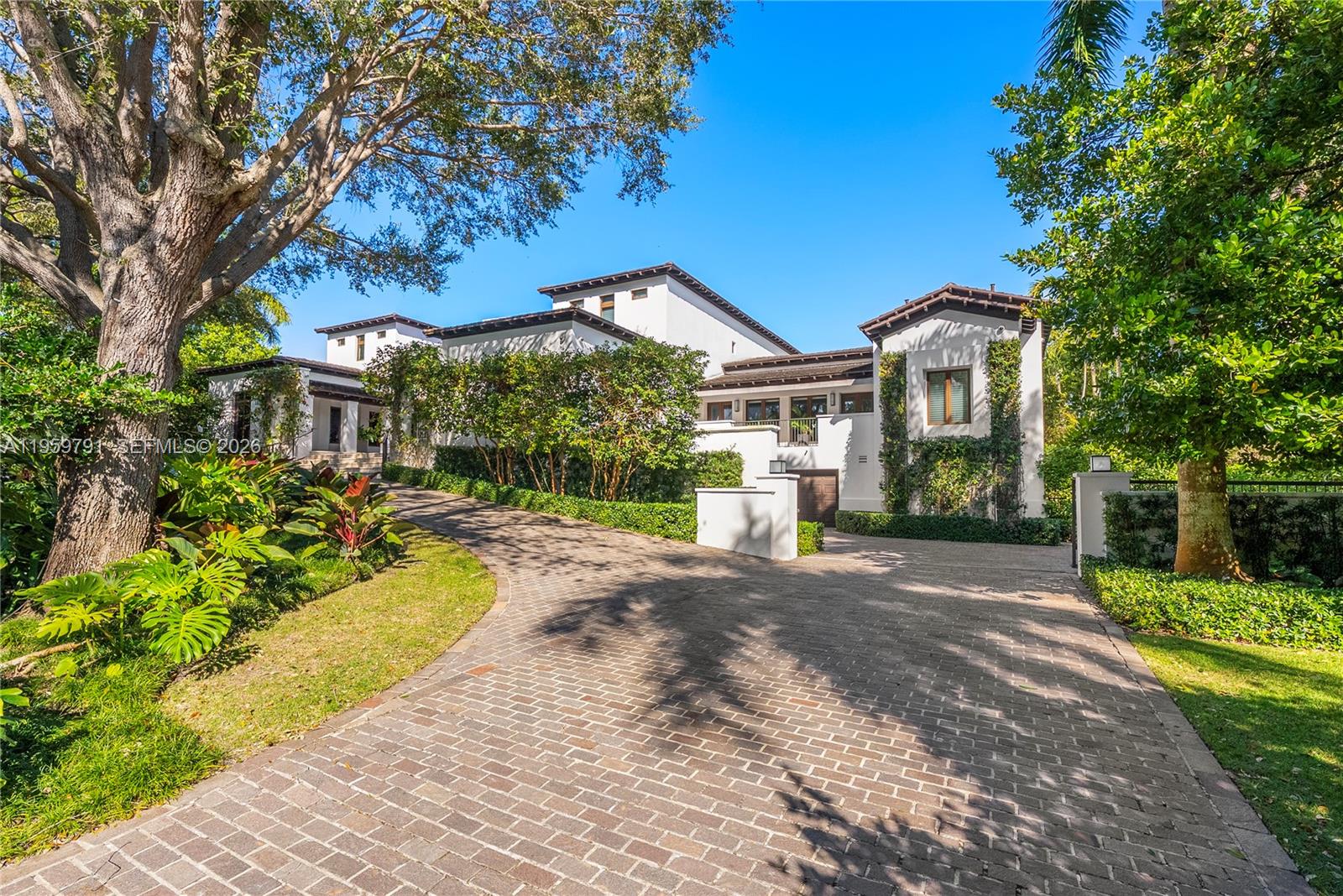 GABLES ESTATES NO 3 - Residential