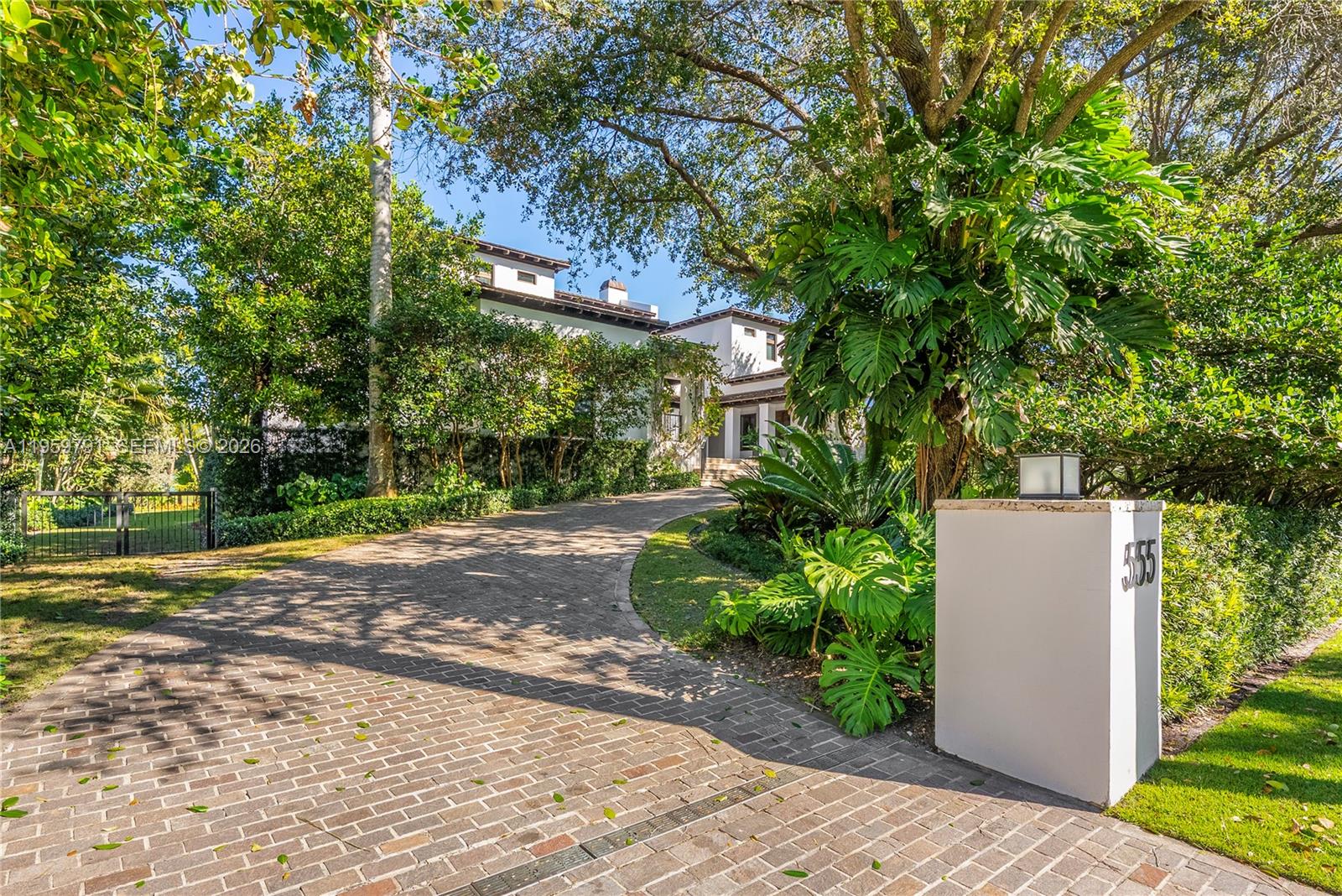 GABLES ESTATES NO 3 - Residential