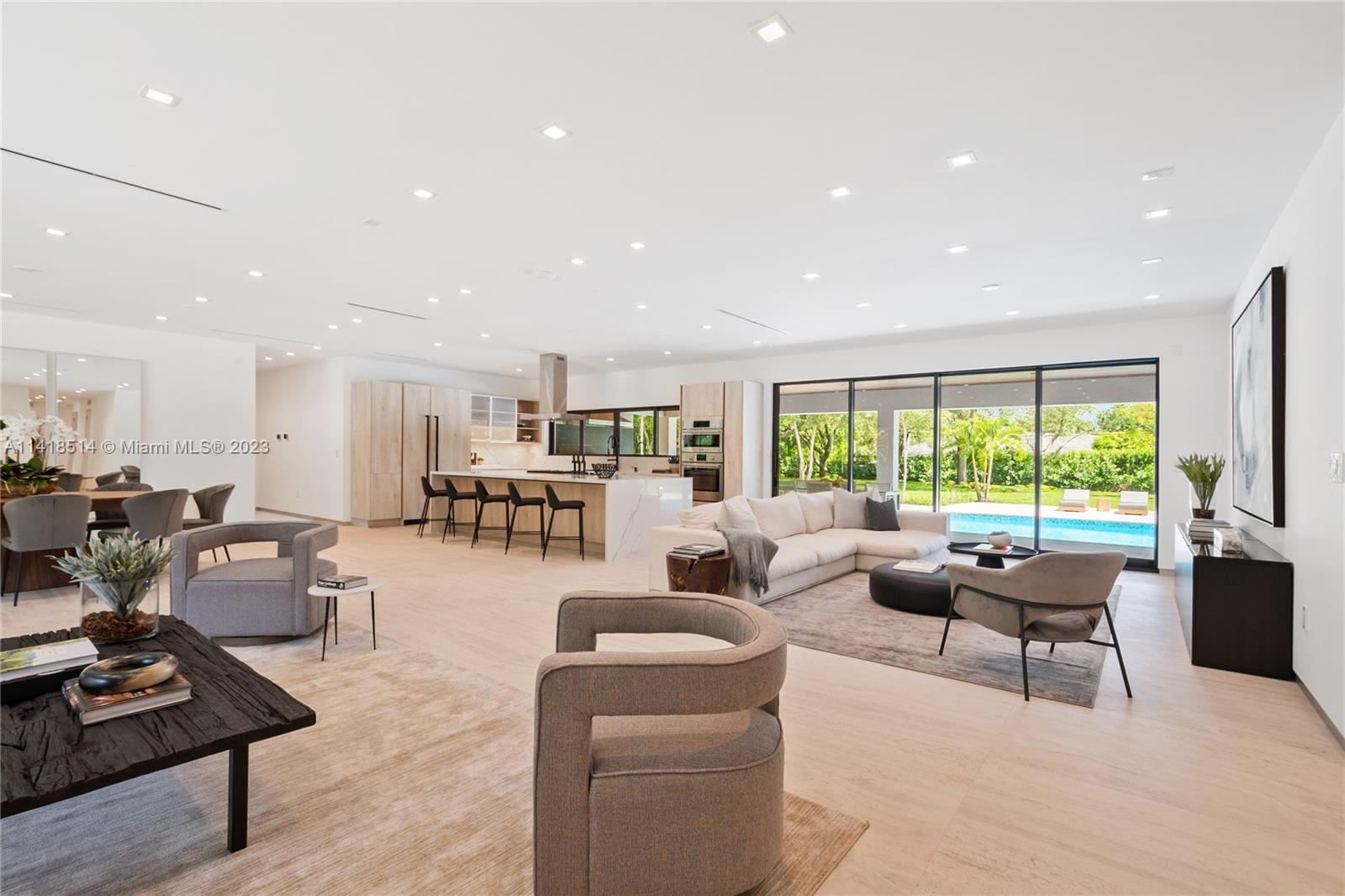 BRUCE-LAURIE SUB - Residential