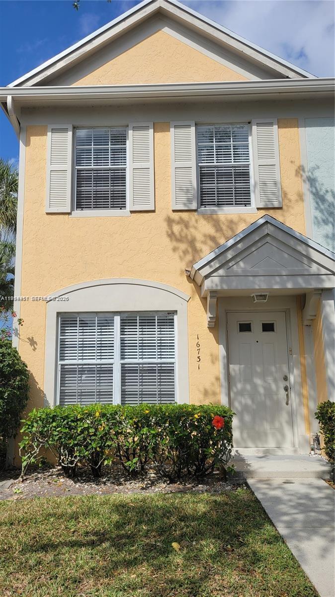 Beautiful 2-story corner townhouse, perfect for a first buyer or investor (you can rent it out immediately). The property is freshly painted, with new laminate flooring on the second floor, new water heater, low HOA monthly fee, close to A+ schools, 1 parking space and the community offers plenty of parking spaces for visitors, all surrounded by landscaped areas. The property comes with a membership of the Bonaventure Town Center Club (annual fee required) which has a lot of amenities like Bowling, Pickleball, Racquetball, indoor skating rink, indoor basketball court, Tennis courts, 2 Pools, Gym, game rooms, billiard room, etc . New Screen and floor for the patio and also new rew roof 2024 and Electrical Panel.
(you can rent it out immediately). The property is freshly painted, with new laminate flooring on the second floor, new water heater, low HOA monthly fee, close to A+ schools, 1 parking space and the community offers plenty of parking spaces for visitors, all surrounded by landscaped areas. The property comes with a membership of the Bonaventure Town Center Club (annual fee required) which has a lot of amenities like Bowling, Pickleball, Racquetball, indoor skating rink, indoor basketball court, Tennis courts, 2 Pools, Gym, game rooms, billiard room, etc . New Screen and floor for the patio and also new rew roof 2024 and Electrical Panel.