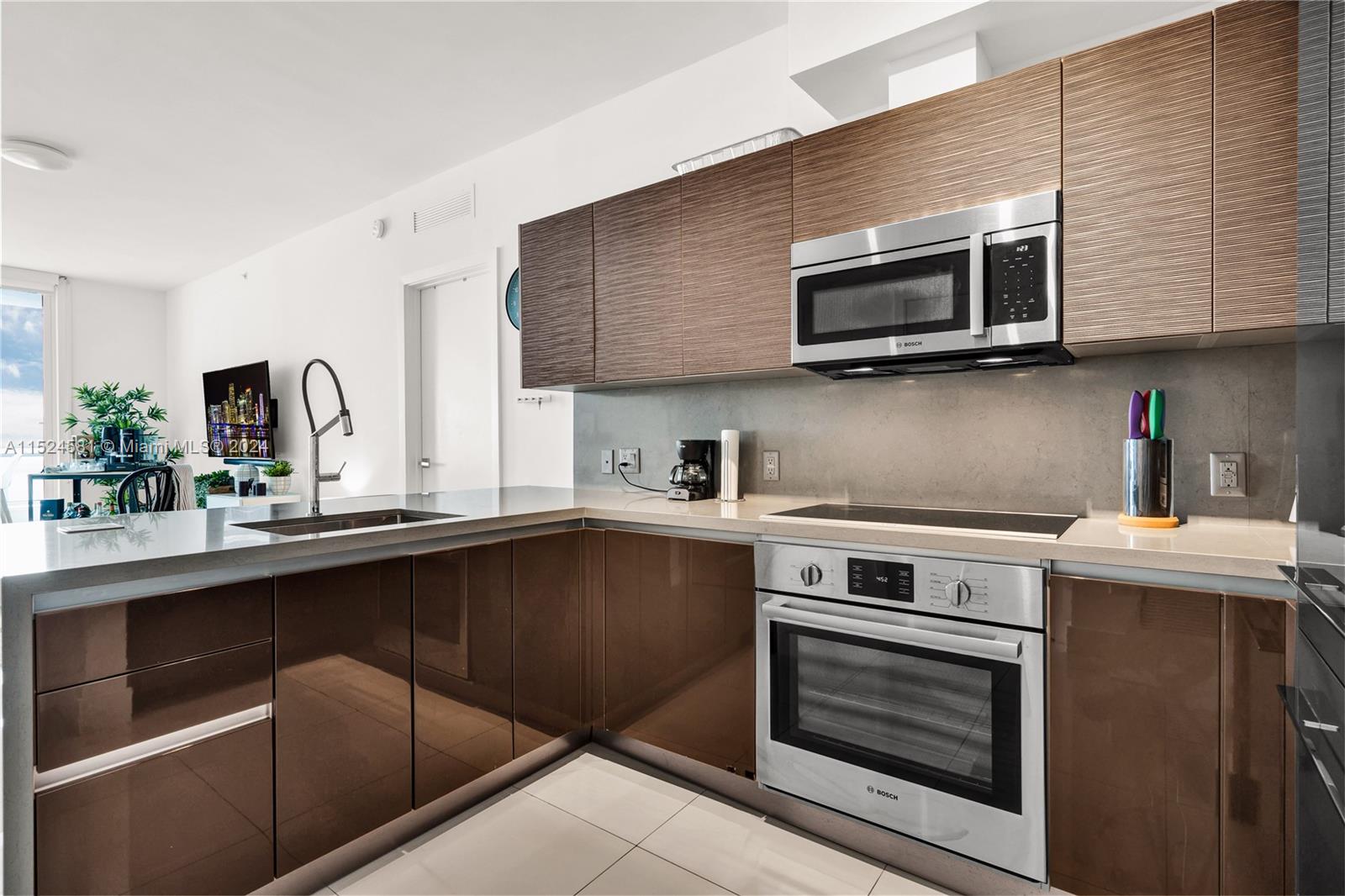 The Bond at Brickell - Residential Lease