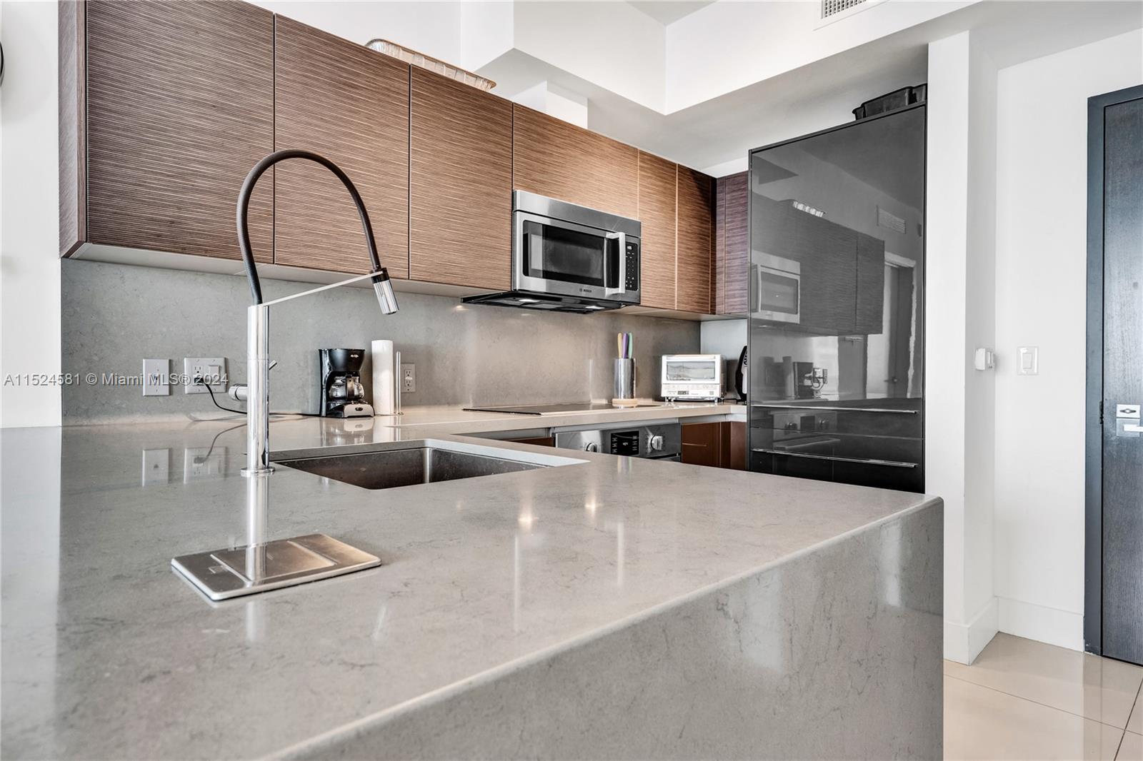 The Bond at Brickell - Residential Lease