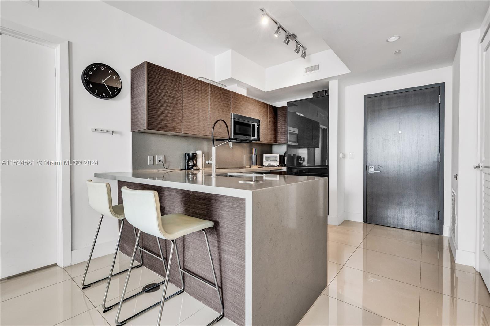 The Bond at Brickell - Residential Lease
