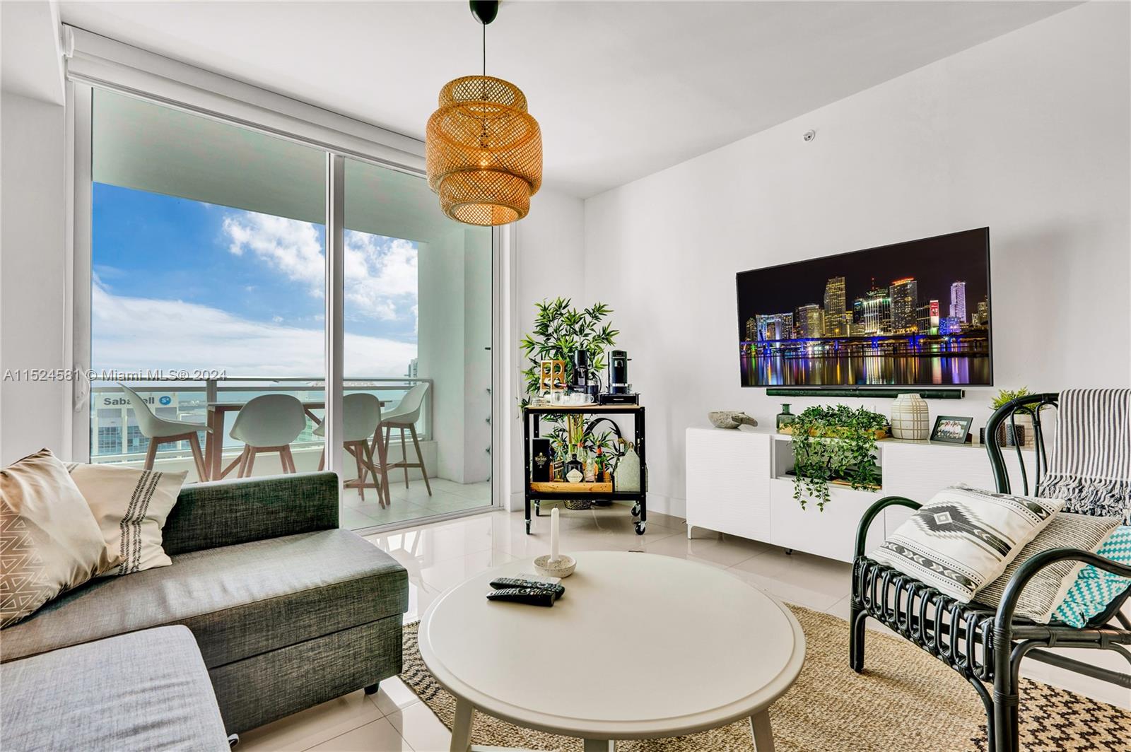 The Bond at Brickell - Residential Lease