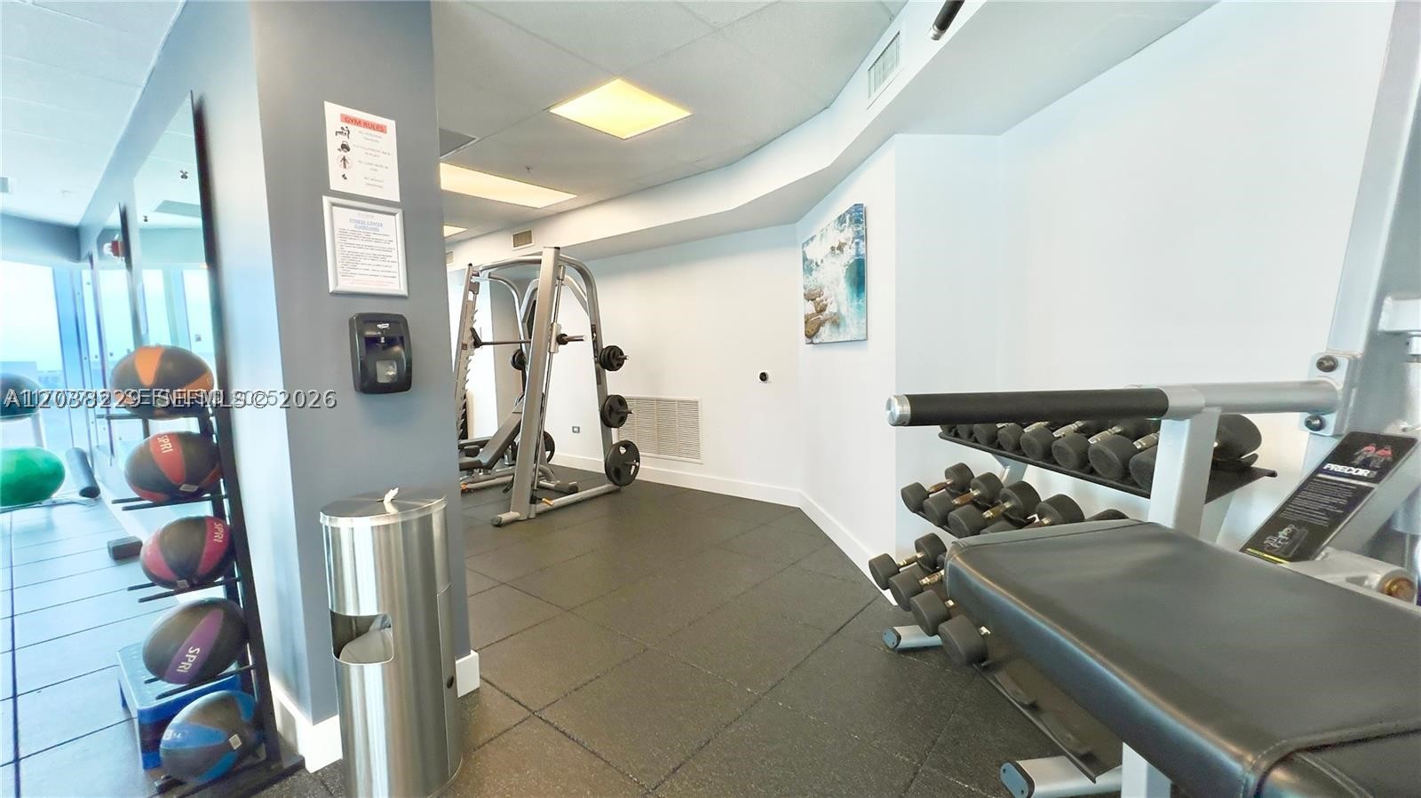 PLATINUM CONDO - Residential Lease