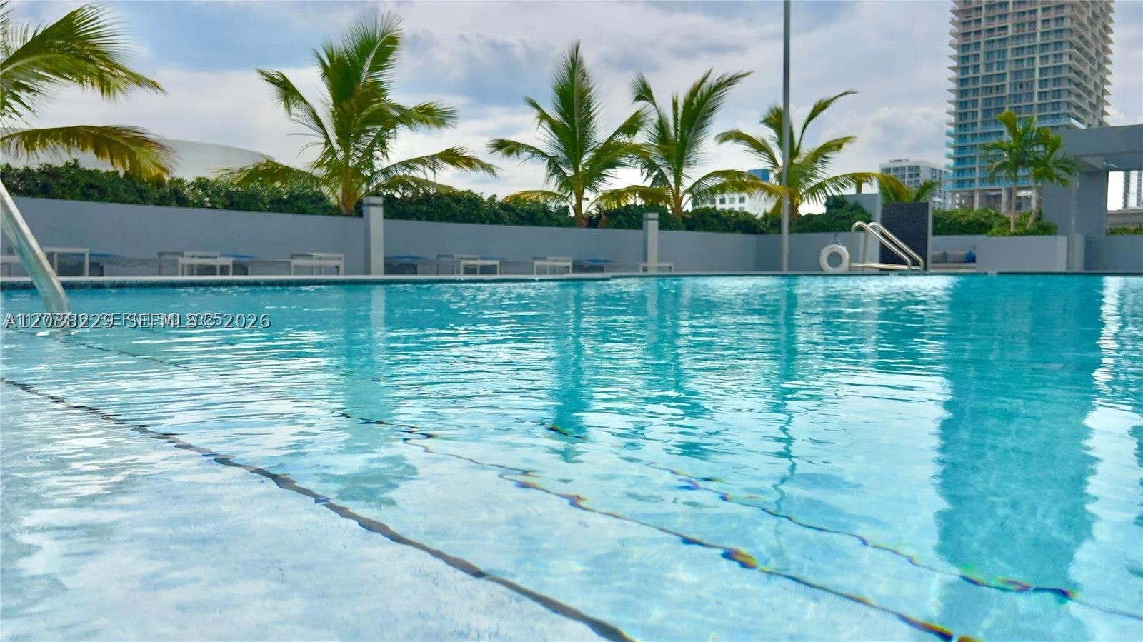 PLATINUM CONDO - Residential Lease