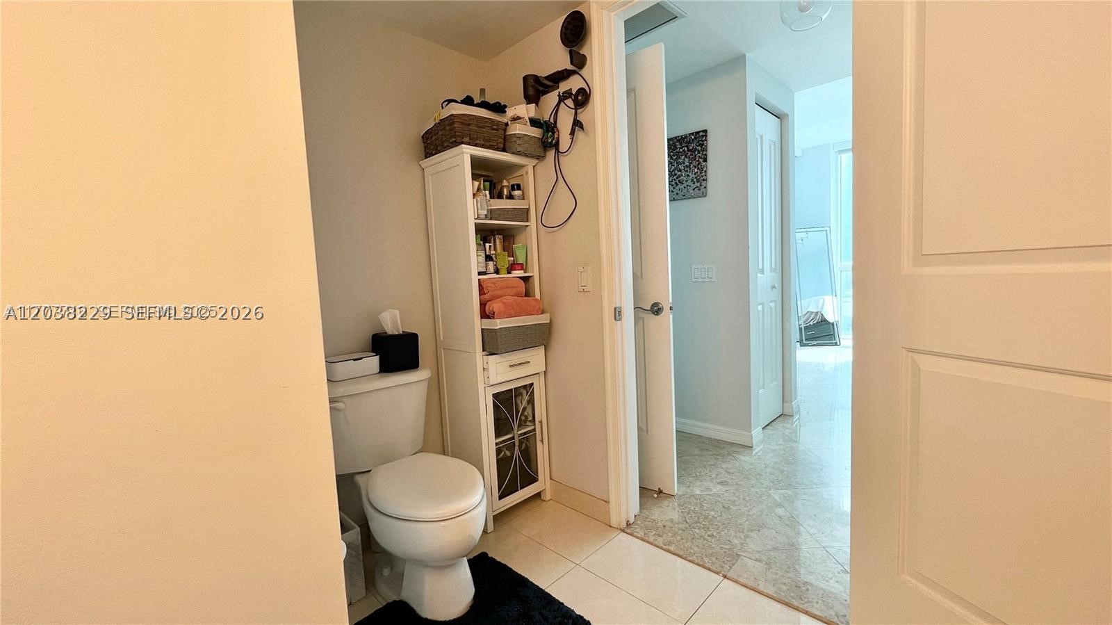 PLATINUM CONDO - Residential Lease