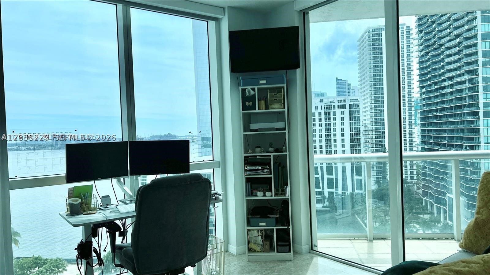 PLATINUM CONDO - Residential Lease