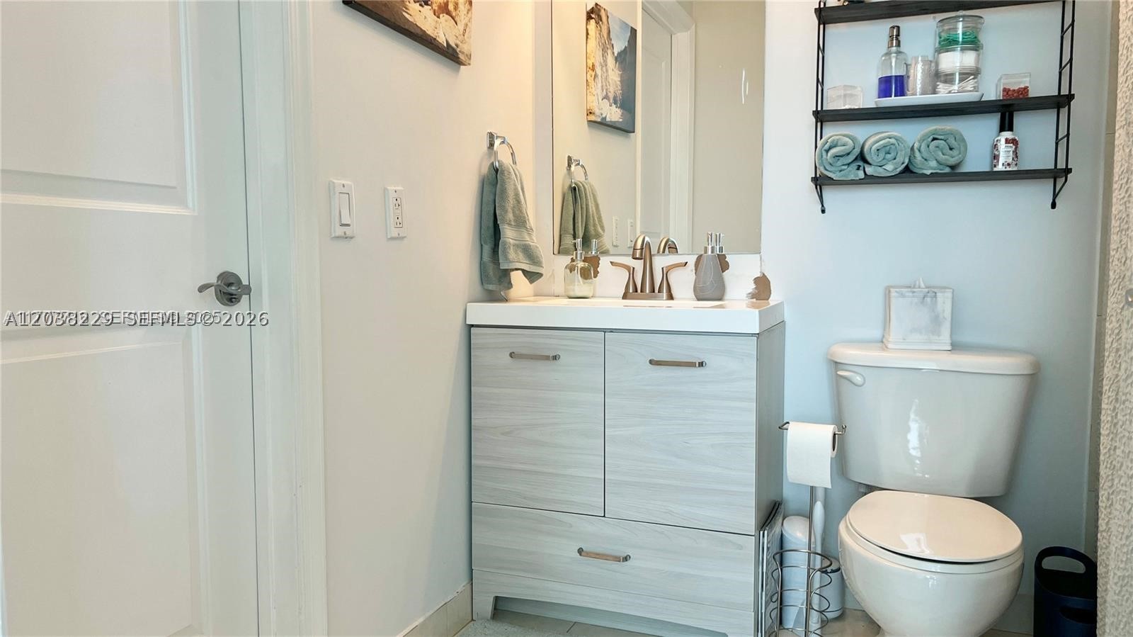 PLATINUM CONDO - Residential Lease