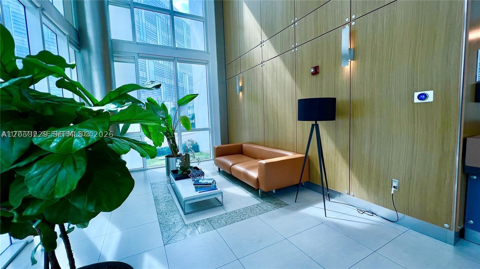 PLATINUM CONDO - Residential Lease