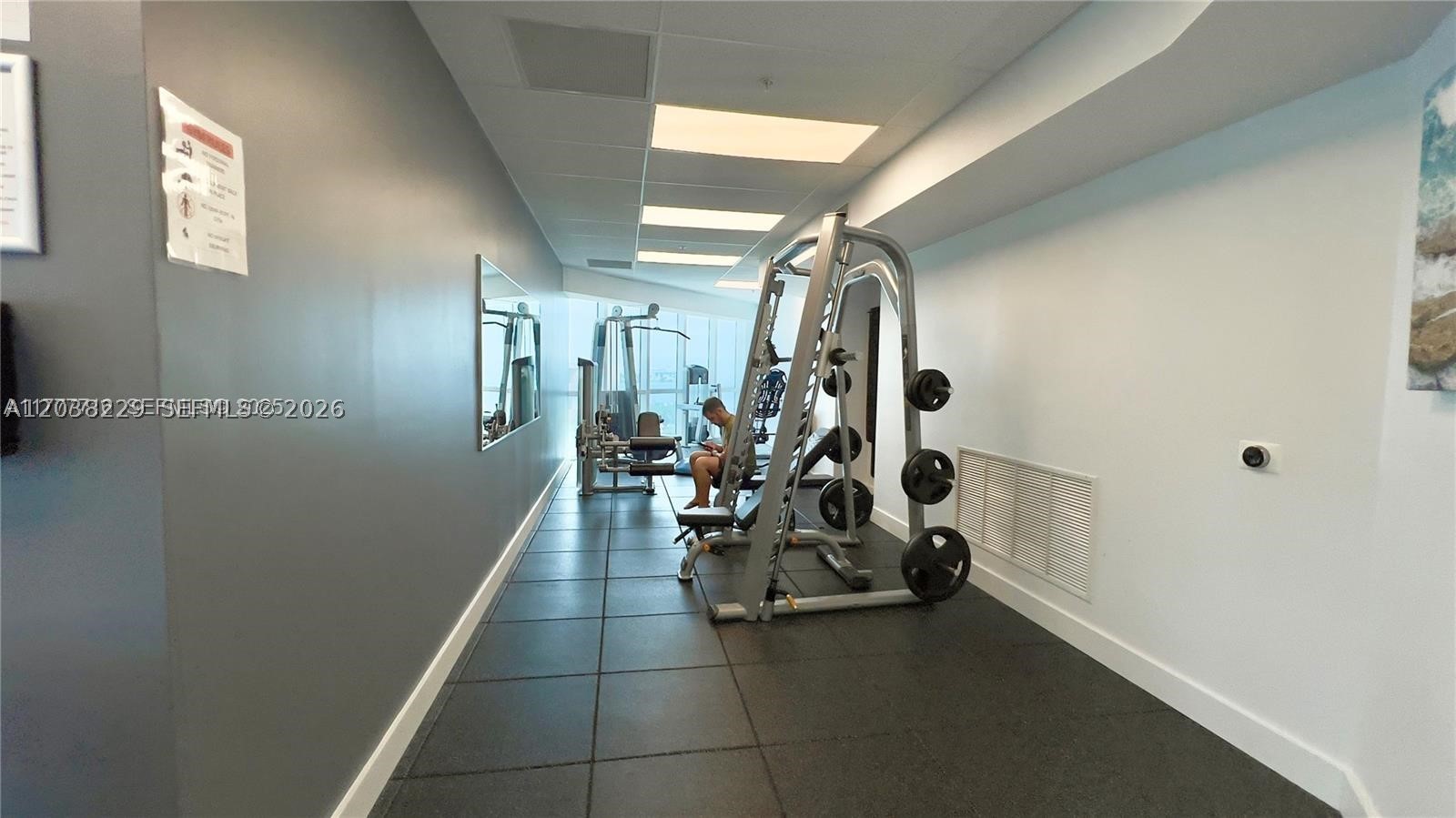PLATINUM CONDO - Residential Lease