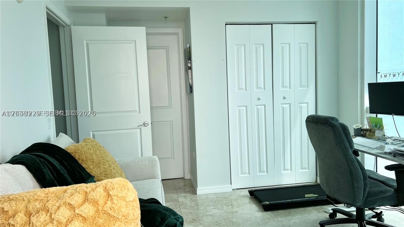 PLATINUM CONDO - Residential Lease