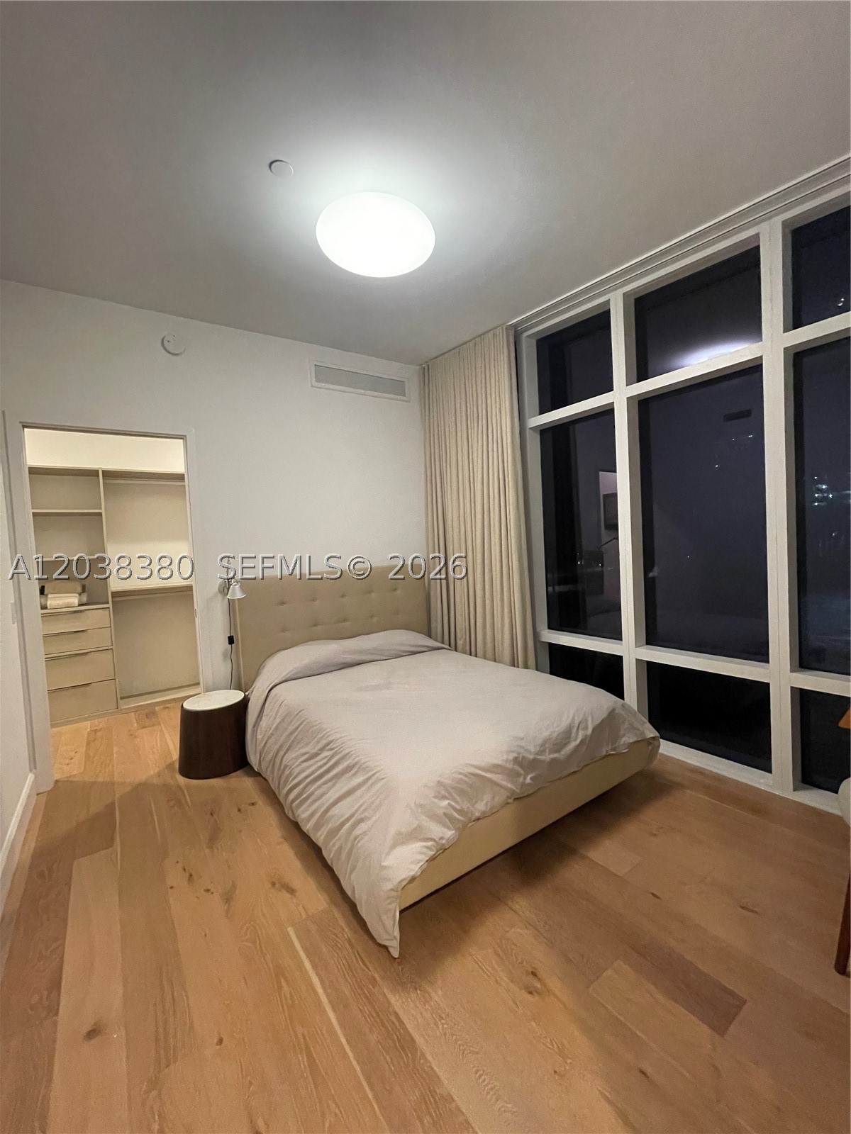 THE CRIMSON CONDO - Residential Lease