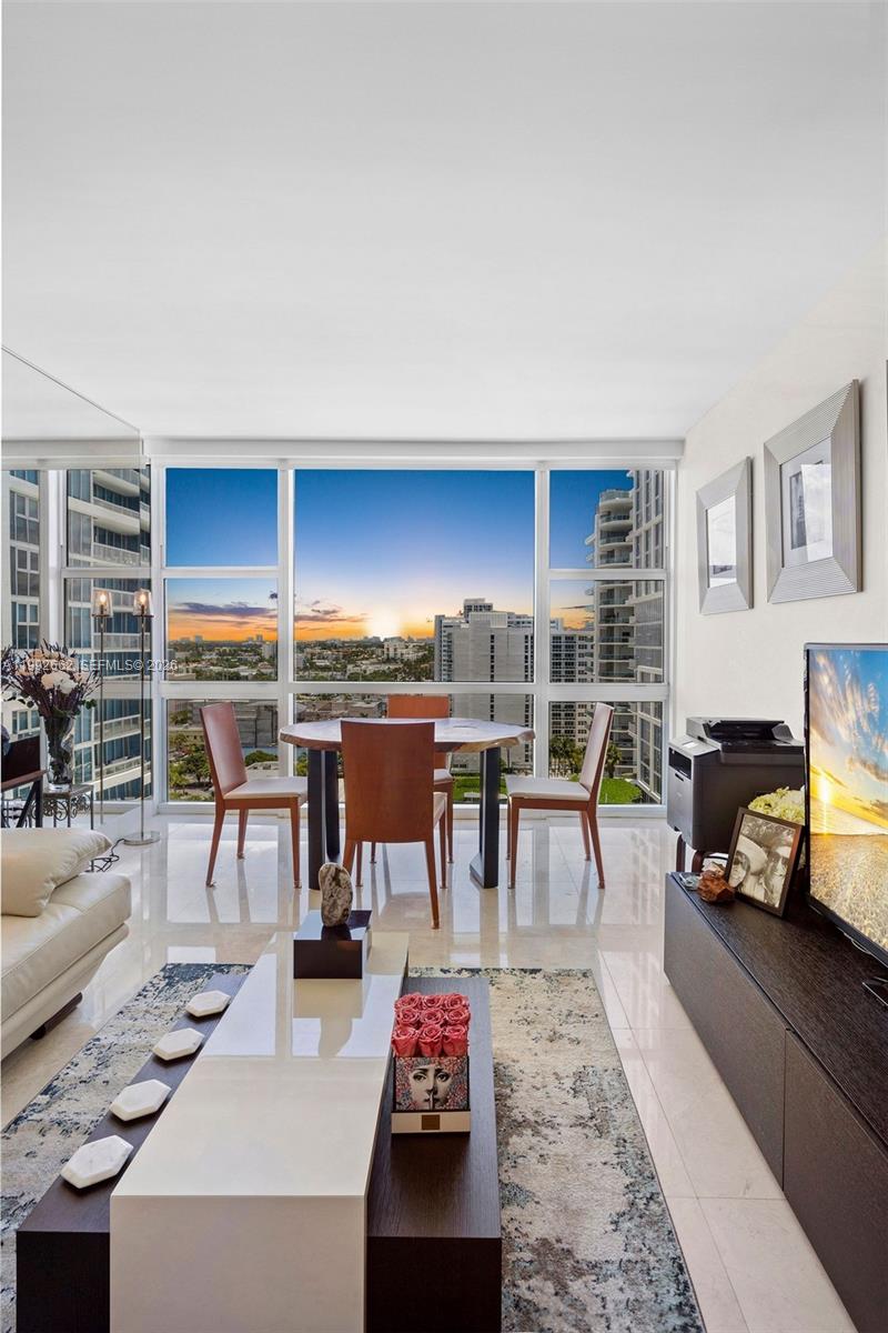CENTRAL CARILLON BEACH CO - Residential