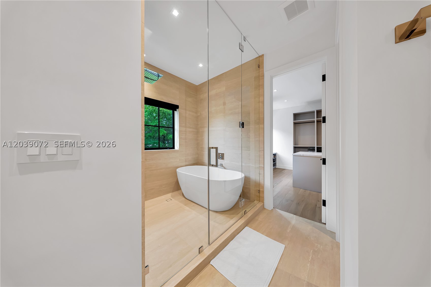 CORAL GABLES RIVIERA SEC - Residential