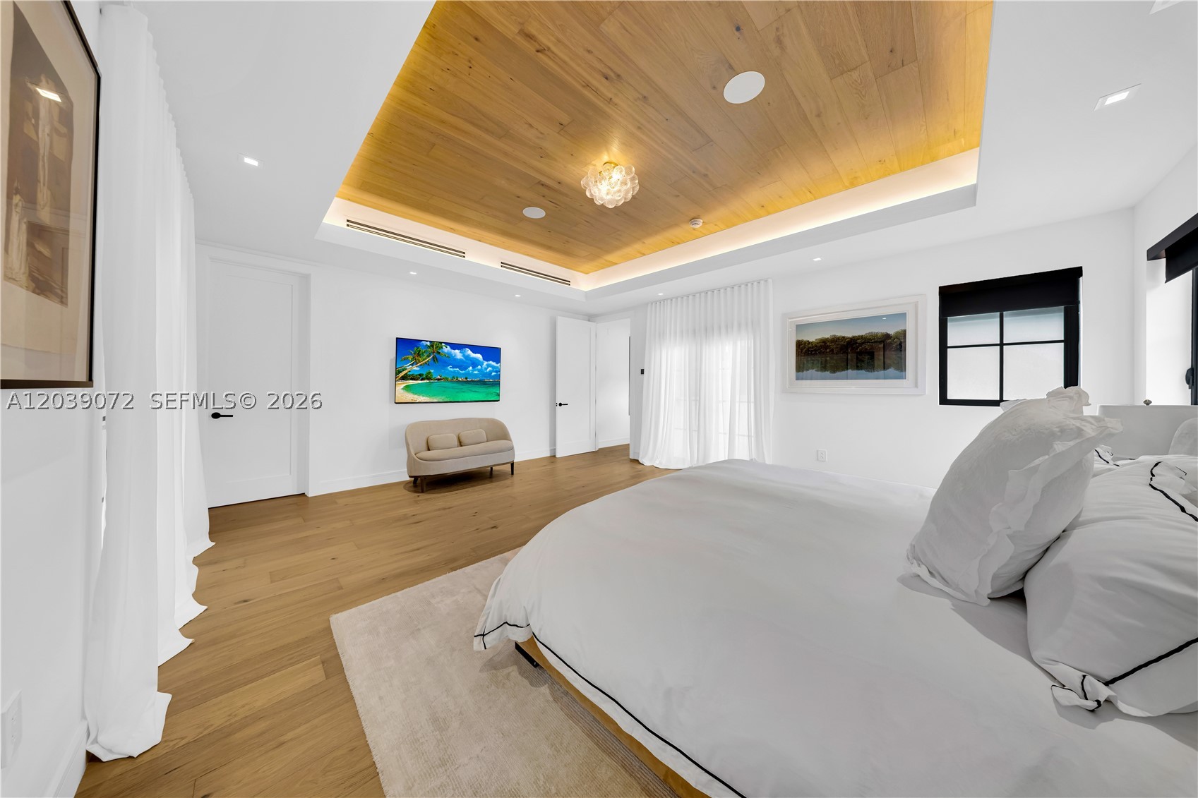 CORAL GABLES RIVIERA SEC - Residential