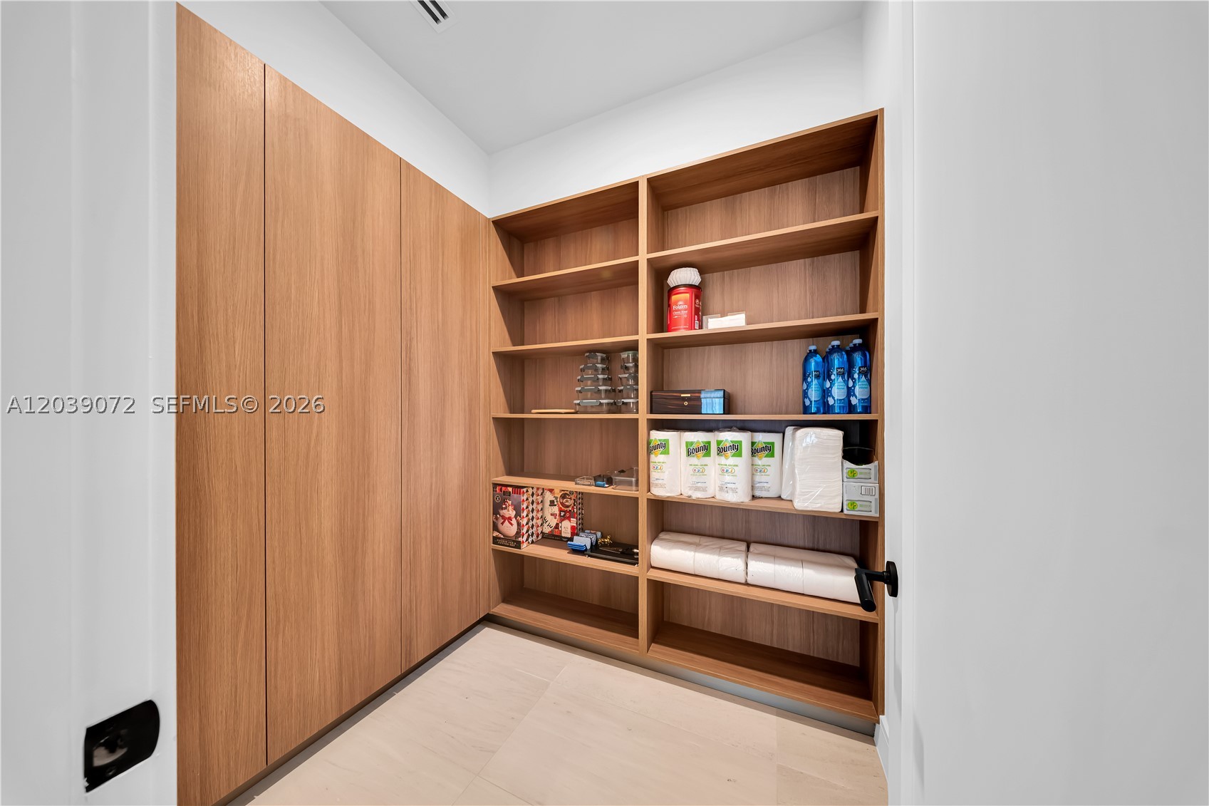 CORAL GABLES RIVIERA SEC - Residential