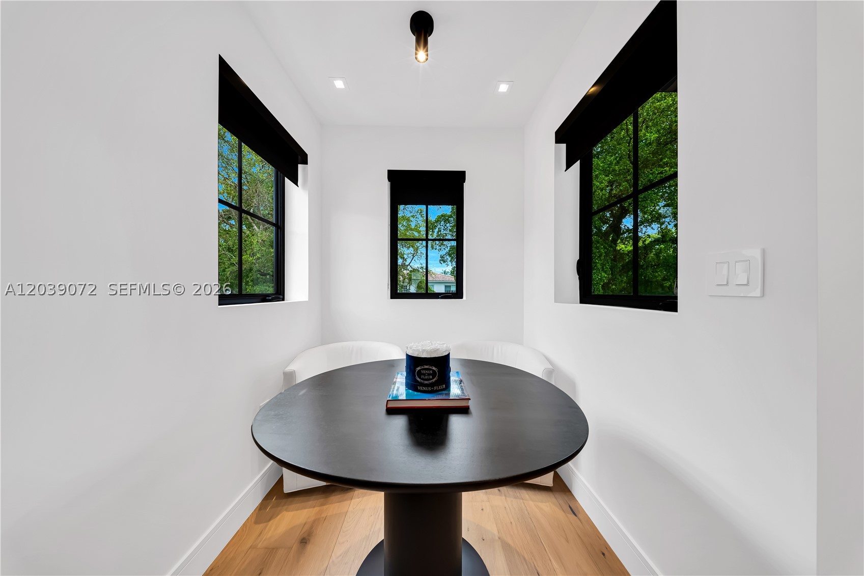 CORAL GABLES RIVIERA SEC - Residential