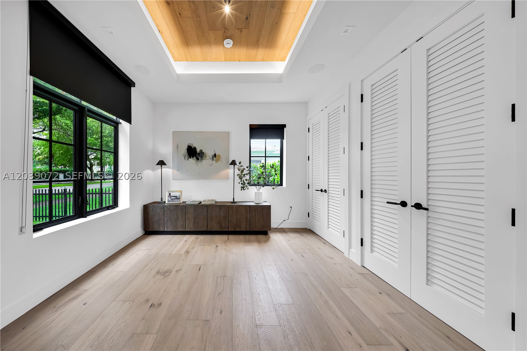 CORAL GABLES RIVIERA SEC - Residential
